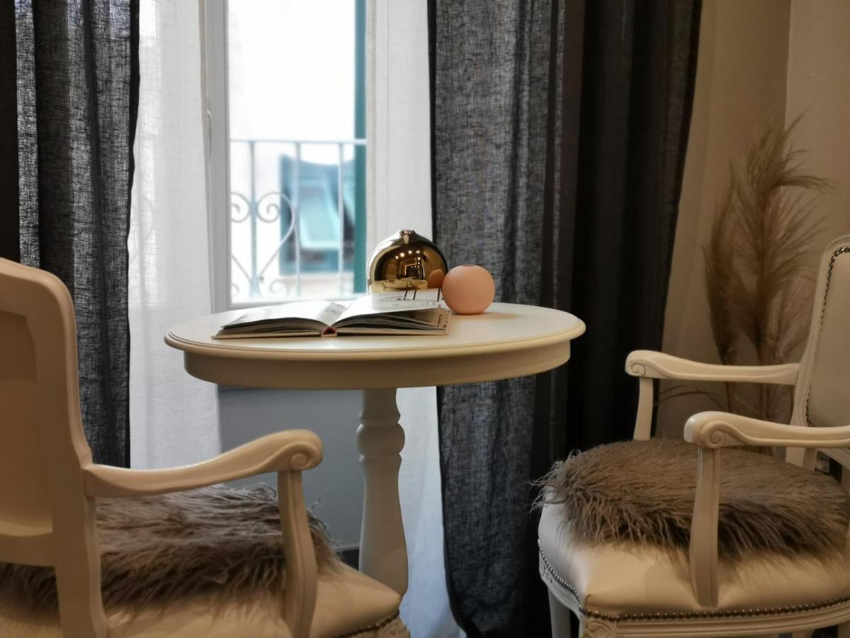 Vernazza Luxury Apartment エクステリア 写真