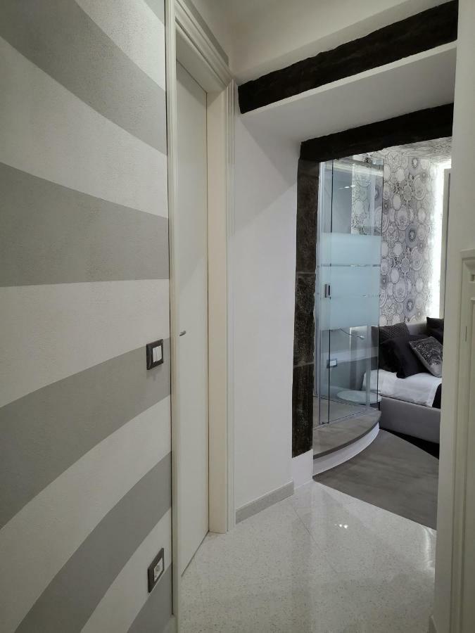 Vernazza Luxury Apartment エクステリア 写真